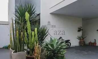 Imagem 4: Casa Urbanova Condomínio Altos da Serra VI - 3 Dormitórios - 225m²