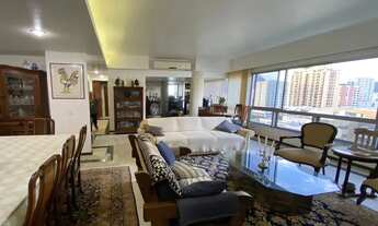 Imagem 3: Vistão panorâmico! 4 quartos, 150 m2, primeira quadra da praia do Leblon, entre postos 11