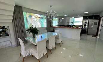 Imagem 4: Casa de condomínio para aluguel e venda com 680 metros quadrados com 5 quartos