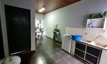 Imagem 2: Casa para venda tem 236 metros quadrados com 3 quartos em Centro - Barretos - SP