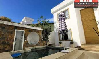 Imagem 2: Duplex com Planejados, Área de Lazer & Fino Acabamento em Cabo Frio