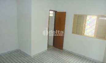 Imagem 7: Casa para aluguel, 3 quartos, 1 suíte, 2 vagas, Cidade Jardim - Uberlândia/MG