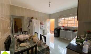 Imagem 4: Sobrado para Venda em Tatuí, Jardim Wanderley, 2 dormitórios, 1 suíte, 2 banheiros, 1 vaga