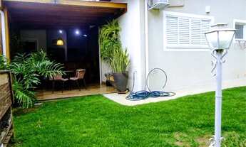 Imagem: Casa térrea à venda em condomínio em