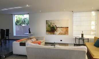 Imagem 3: Casa de esquina a venda ou permuta com 500 m² com 4 quartos (3 suítes) em Alphaville