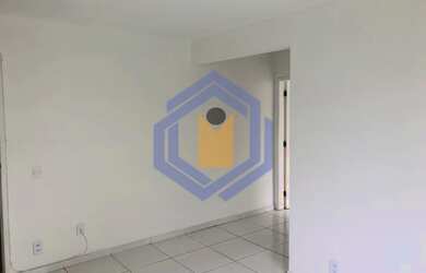 Imagem 4: Apartamento para aluguel possui 52 metros quadrados com 2 quartos em Santa Rosa - Niterói