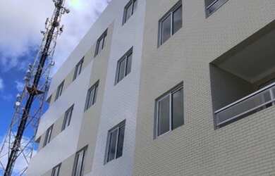 Imagem 2: Loja comercial frente rua movimentada