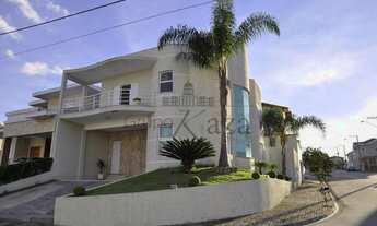 Imagem 2: Casa de condomínio sobrado para venda com 312 metros quadrados com 3 quartos