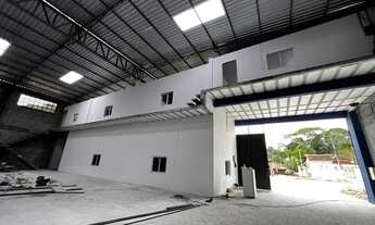 Imagem 4: Aluga-se Galpão,1000 m2 de área construída, Próximo a Av, das Torres!