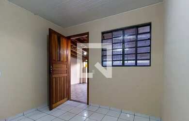 Imagem 4: Casa para Aluguel - Pinheirinho, 2 Quartos, 60 m2