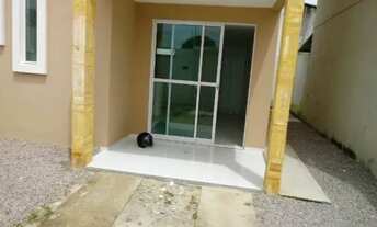 Imagem 2: Alugo excelente casa duplex no Aquiraz!!