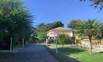 Imagem: 890 mil dentro de um comdominio de 8 casas