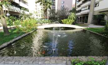 Imagem 3: Apartamento em condomínio cobiçado em Moema com 147 metros² e 2 vagas de garagem. Lazer co