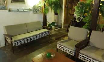 Imagem 6: Casa de condomínio sobrado para aluguel possui 130 metros quadrados com 3 quartos