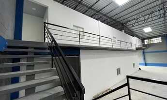 Imagem 5: Aluga-se Galpão,1000 m2 de área construída, Próximo a Av, das Torres!