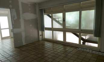 Imagem: ALUGO Casa com 397m² com 6 quartos em Madalena