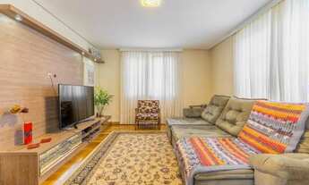 Imagem 3: Casa em condomínio fechado no Uberaba, 4 dormitórios com amplo terreno!