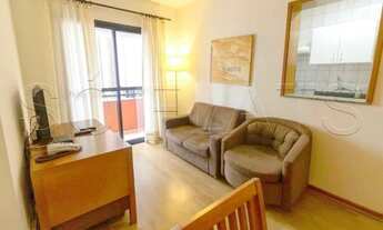 Imagem 2: Flat disponível para locação entre a Av. Berrini e Marg Pinheiros, com 02 dorms e cozinha