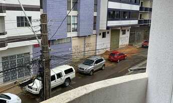 Imagem 7: Sobrado na Qn 7 com 5 quartos ao lado da entrada do RF1