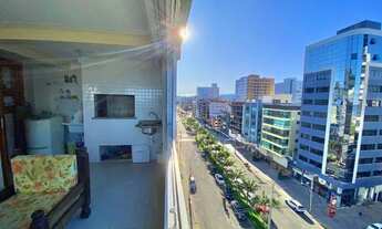 Imagem 3: SACADÃO COM VISTA PARA O MAR E PRAÇA