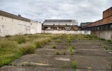 Imagem 2: PORTO ALEGRE - Terreno Padrão - Navegantes