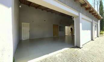 Imagem: Vendo linda casa residencial gramado