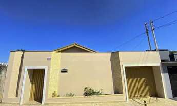 Imagem 2: Casa 3 dormitórios para Venda em Tatuí, Chacara Junqueira, 3 dormitórios, 1 suíte, 3 banhe