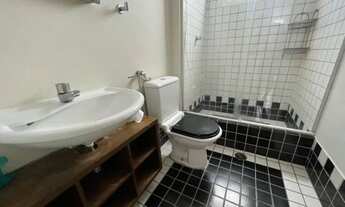 Imagem 7: Apartamento para venda possui 74 metros quadrados com 2 quartos em Gonzaga - Santos - SP