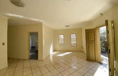 Imagem 5: Casa 3 dormitórios para Venda em Tatuí, Chacara Junqueira, 3 dormitórios, 1 suíte, 3 banhe