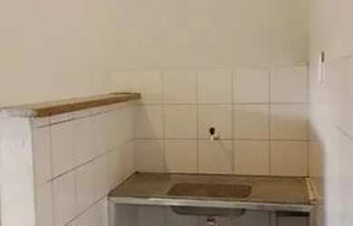 Imagem 3: Kitnet 30m² Casa com 1 banheiro