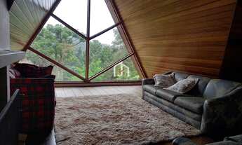 Imagem 3: Casa, 7 Dormitórios (2 Suítes) & Quintal - Jardim Véu da Noiva - Campos do Jordão/SP