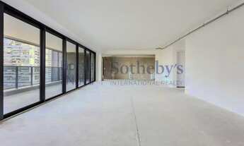 Imagem 4: Apartamento novo em andar alto de edifício assinado por Gui Mattos