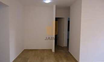 Imagem 3: Apartamento ensolarado e totalmente reformado com 2 dormitórios e 1 vaga