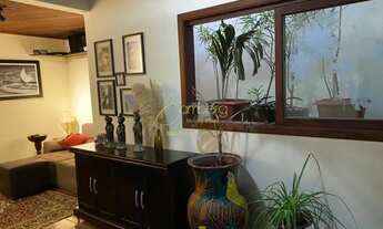 Imagem 6: Casa ampla e iluminada com boa distribuição de ambientes