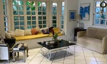 Imagem 5: Casa de condomínio para aluguel possui 360 metros quadrados com 5 quartos