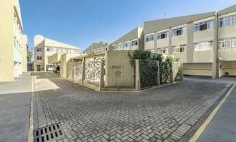 Imagem 2: CURITIBA - Apartamento Padrão - Xaxim