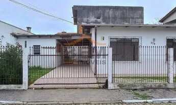 Imagem 2: Casa para Locação em Itajaí, Centro, 2 dormitórios, 1 banheiro, 2 vagas