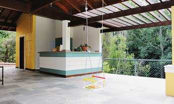 Imagem 3: Casa de condomínio sobrado para venda possui 408 metros quadrados com 4 quartos