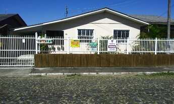 Imagem 2: Casa com 4 quartos no centro