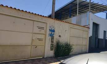 Imagem 4: Casa com 2 quartos (1 suíte), em Cosmópolis-SP (CA0202