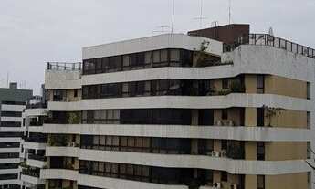 Imagem 5: Cobertura, suites, piscina, graça