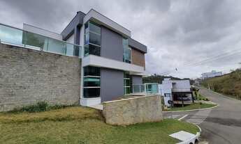 Imagem 2: Casa com 3 quartos à venda, 201 m² por R$ 860.000 - Nova Gramado - Juiz de Fora/MG