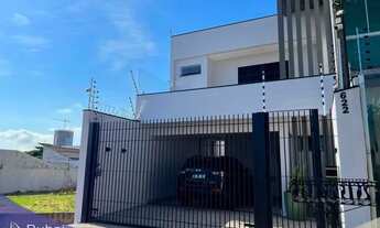 Imagem: Sobrado com 01 suíte e 02 quartos à venda