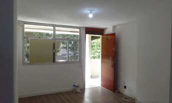 Imagem 2: Apartamento para aluguel e venda possui 54 metros quadrados com 2 quartos