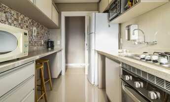 Imagem 4: Apartamento para venda possui 144 metros quadrados com 2 quartos em Petrópolis - Porto Ale