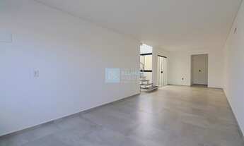 Imagem 6: Sobrado com 3 dormitórios sendo 1 suíte no bairro Figueira, Gaspar!