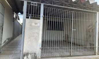 Imagem: Aluguel Casa Frente - 2 Quartos - Jardim