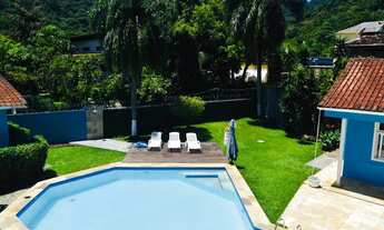 Imagem 2: Casa com piscina e casa de caseiro -Maresias