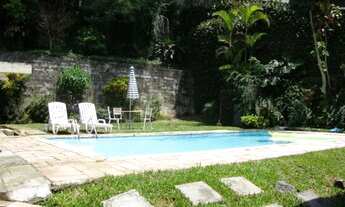 Imagem 4: Casa térrea a venda, 1.000 m2 área total; 4 quartos, 2 suites, piscina, 5 vagas Vila Alb