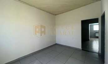 Imagem 4: Ótima casa disponível para locação na Vila Monlevade